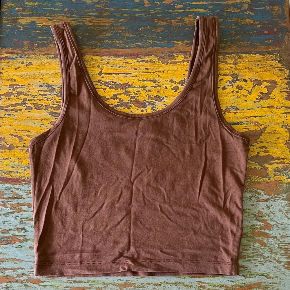 MATE the Label Organic Cotton Comfort Crop Tank in Espresso - Picture 3 of 3